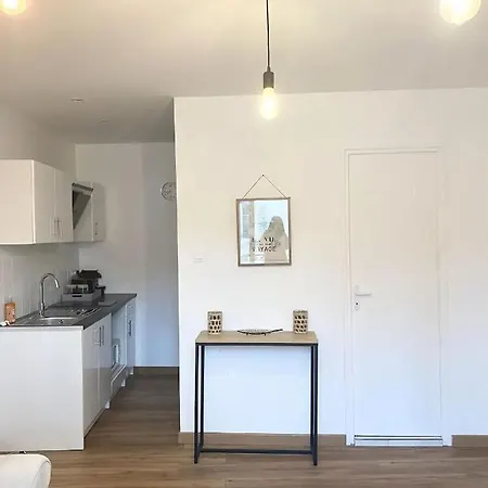 Charmant Au Coeur De *
